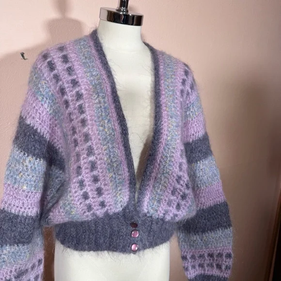 Mohair wool grandmacore Lavender Grey Crochet Ireland Cardigan Sweater - Picture 13 of 16